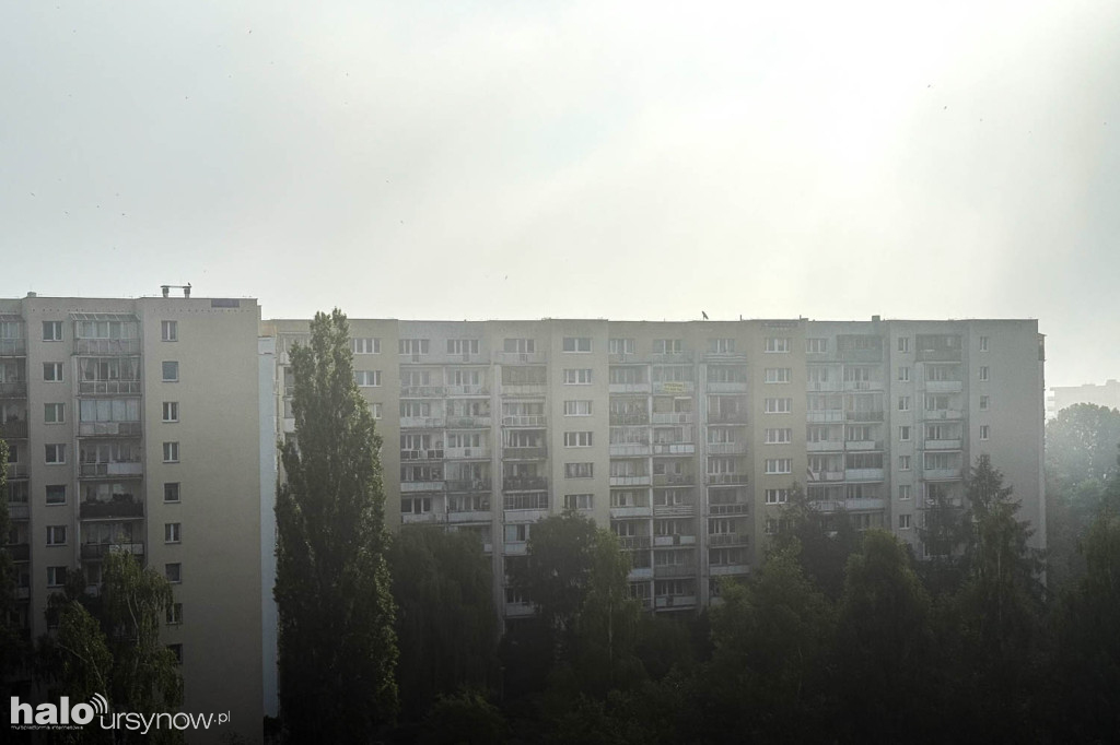 Gęsta mgła od rana na Ursynowie