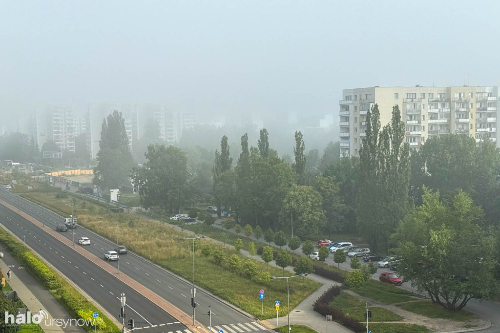 Gęsta mgła od rana na Ursynowie