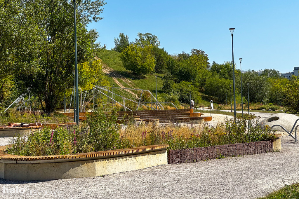 Park Cichociemnych po dwóch latach użytkowania