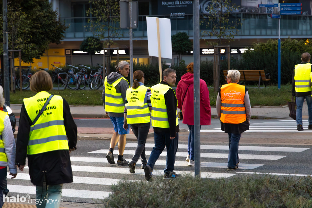 Protest mieszkańców osiedla Kazury