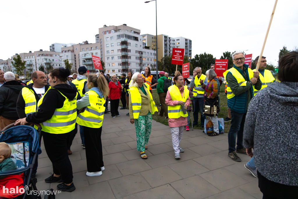 Protest mieszkańców osiedla Kazury
