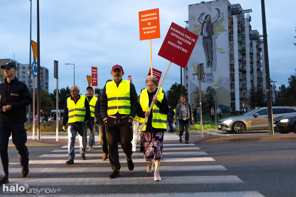 Protest mieszkańców osiedla Kazury
