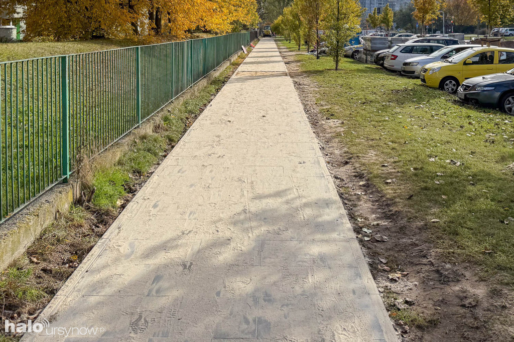 Remont chodnika przy Stryjeńskich