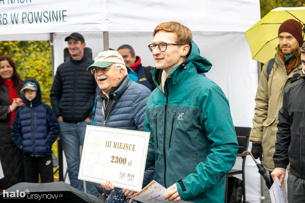 Konkurs dyń w Powsinie