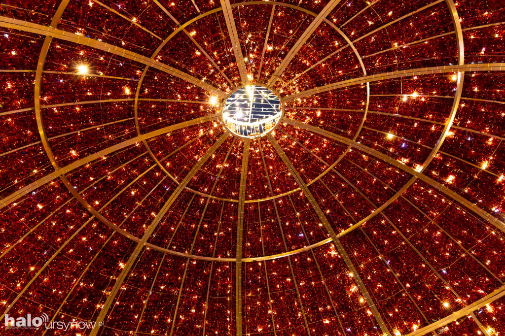 Ursynowski ratusz w świątecznej odsłonie