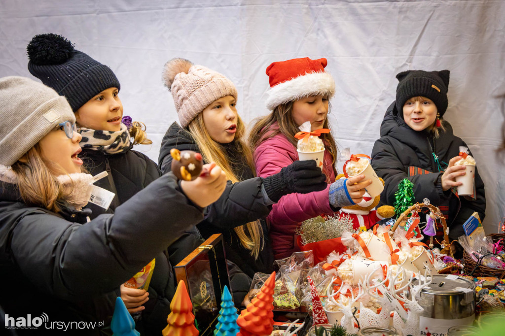 Wielki kiermasz świąteczny Fundacji ETO