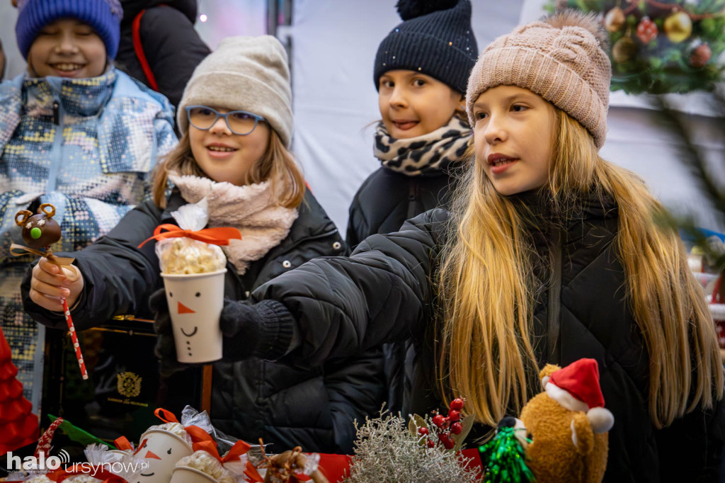Wielki kiermasz świąteczny Fundacji ETO