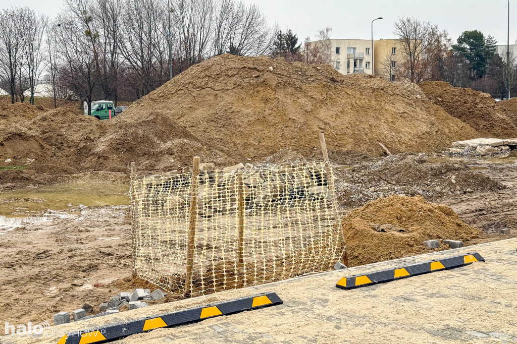 Tak powstaje Park nad POW przy osiedlu Kazury