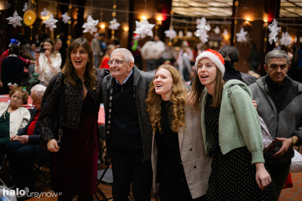 Świąteczny obiad z ubogimi