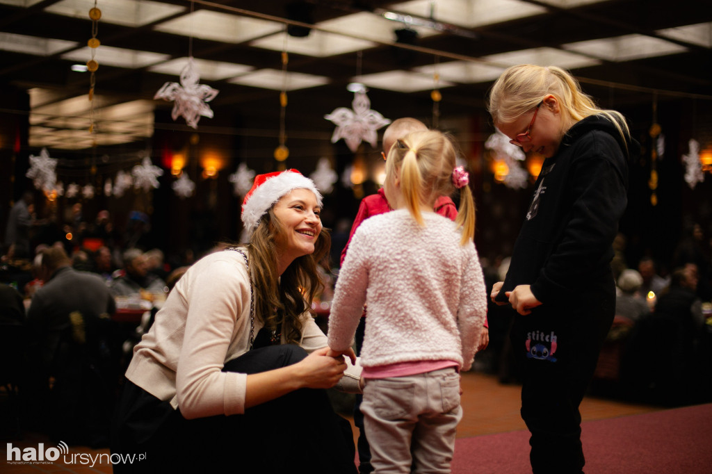 Świąteczny obiad z ubogimi