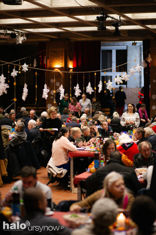 Świąteczny obiad z ubogimi