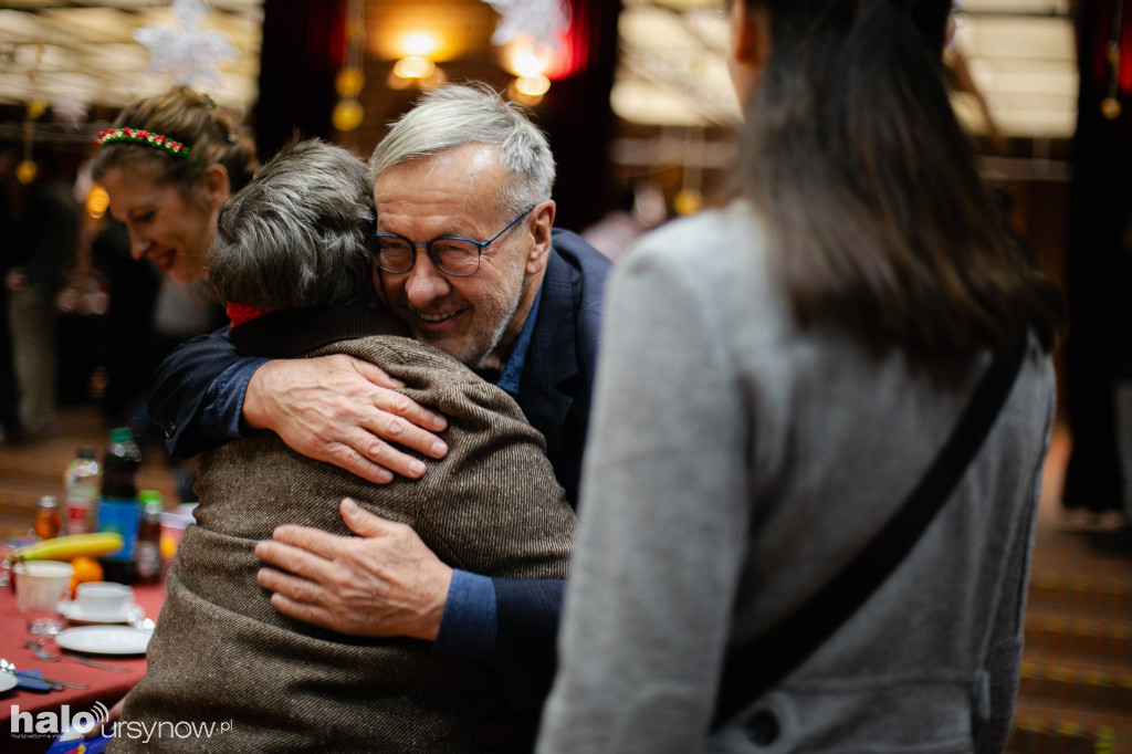 Świąteczny obiad z ubogimi