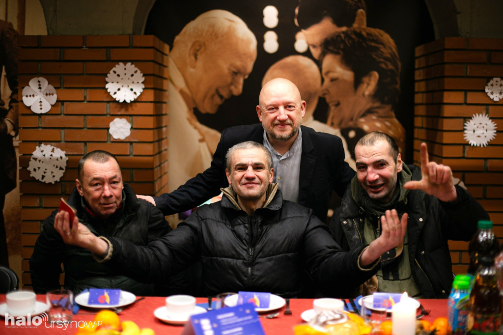 Świąteczny obiad z ubogimi
