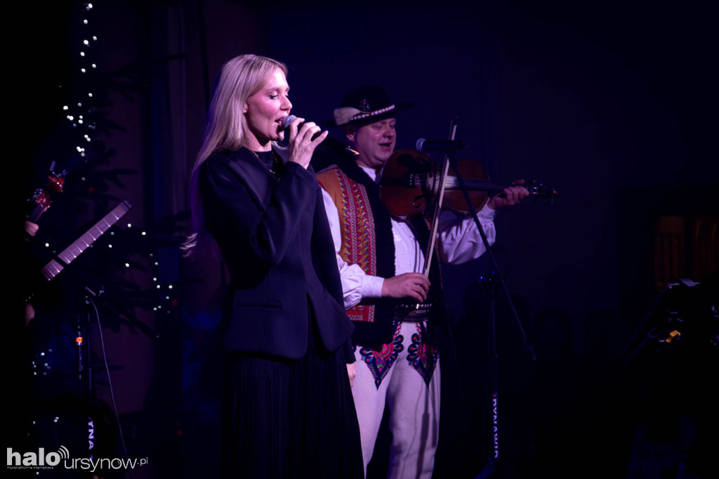 Trebunie-Tutki i Kasia Moś na koncercie bożonarodzeniowym