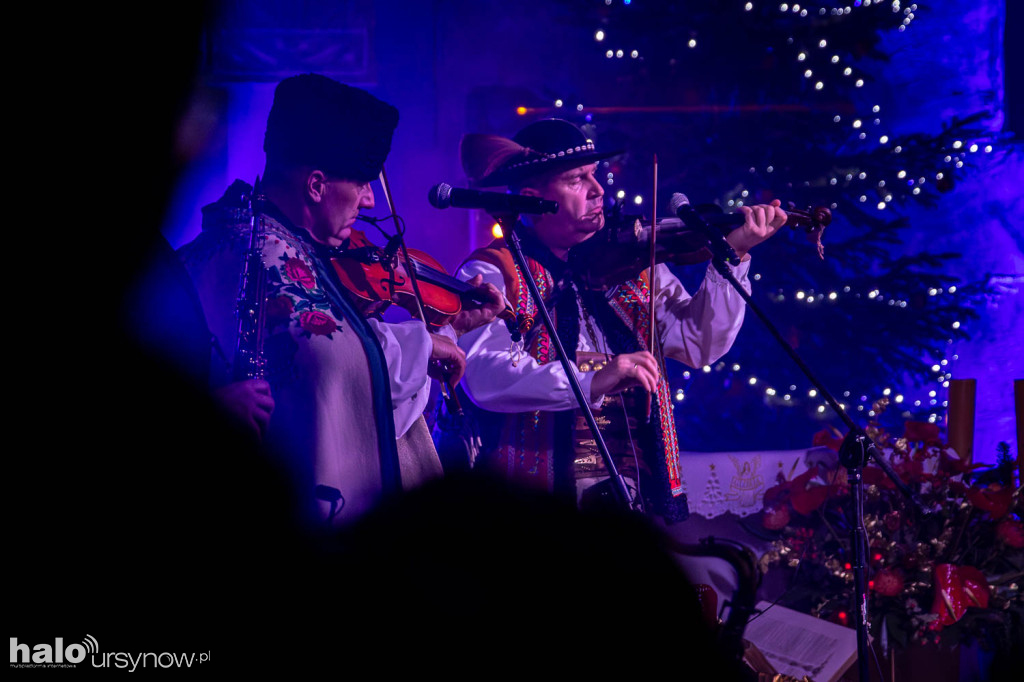 Trebunie-Tutki i Kasia Moś na koncercie bożonarodzeniowym