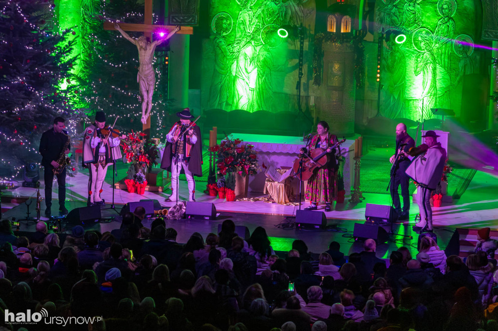 Trebunie-Tutki i Kasia Moś na koncercie bożonarodzeniowym