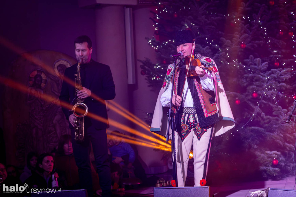 Trebunie-Tutki i Kasia Moś na koncercie bożonarodzeniowym