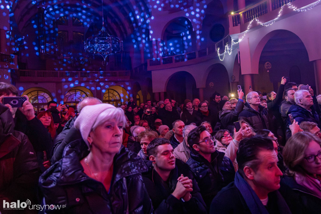 Trebunie-Tutki i Kasia Moś na koncercie bożonarodzeniowym