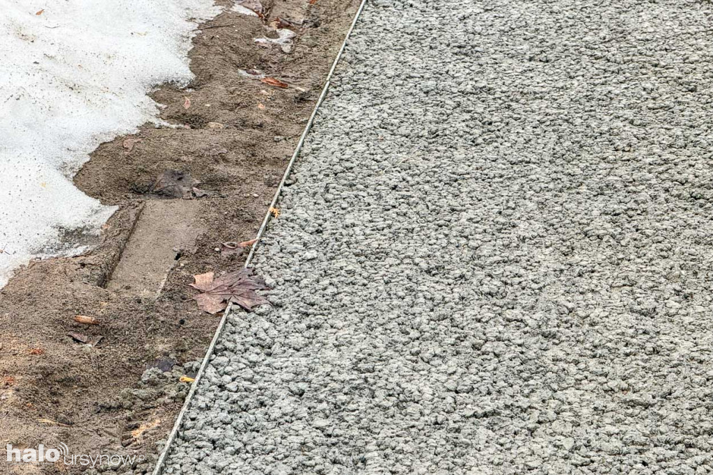 Wyremontowany chodnik przy Gandhi