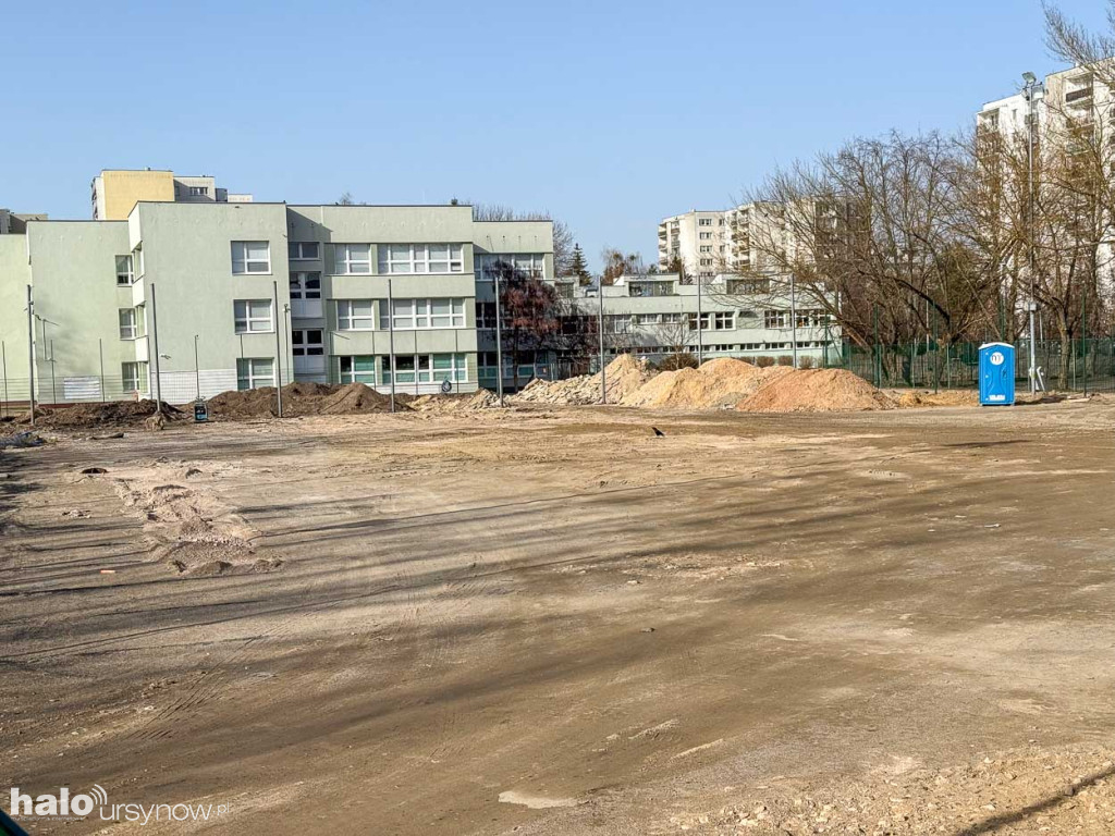 Remont boiska przy ul. Na Uboczu