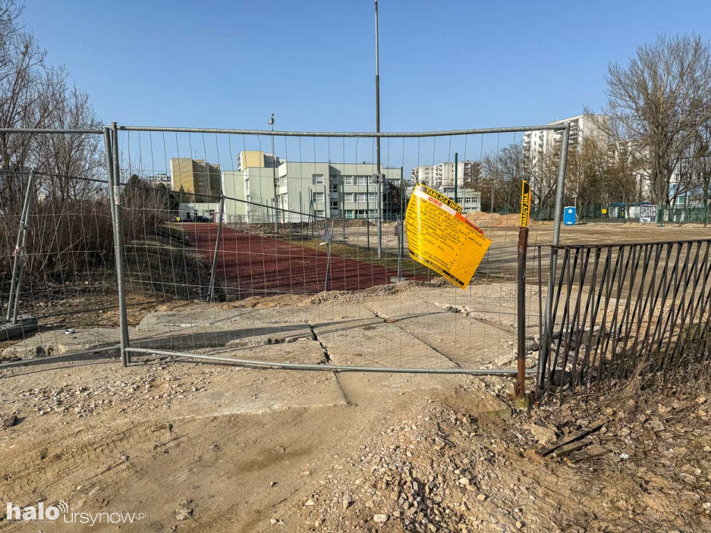 Remont boiska przy ul. Na Uboczu