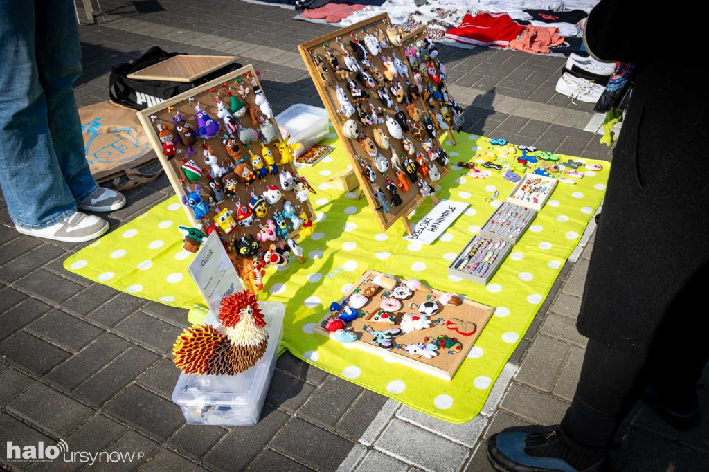 Tłumy na pierwszej garażówce