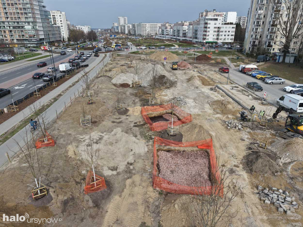 Budowa parku nad tunelem POW na Ursynowie