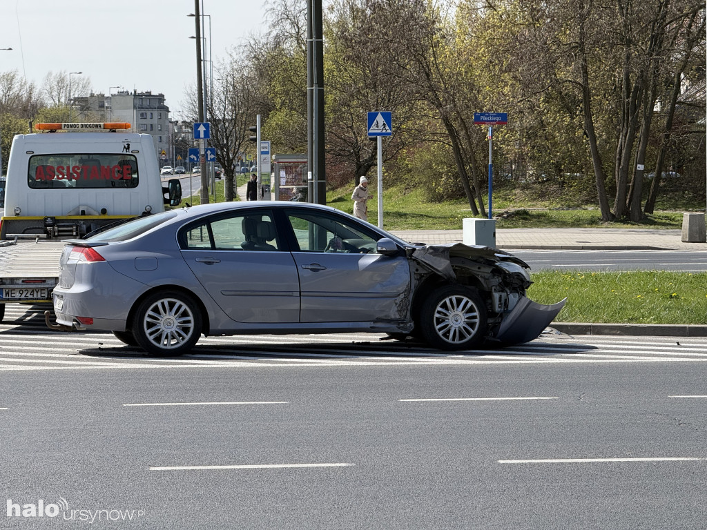 Wypadek na Pileckiego na Ursynowie