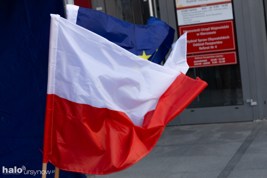 3000 flag dla mieszkańców Ursynowa
