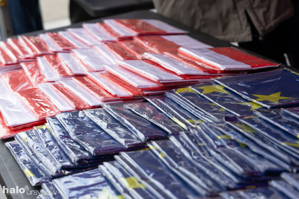 3000 flag dla mieszkańców Ursynowa