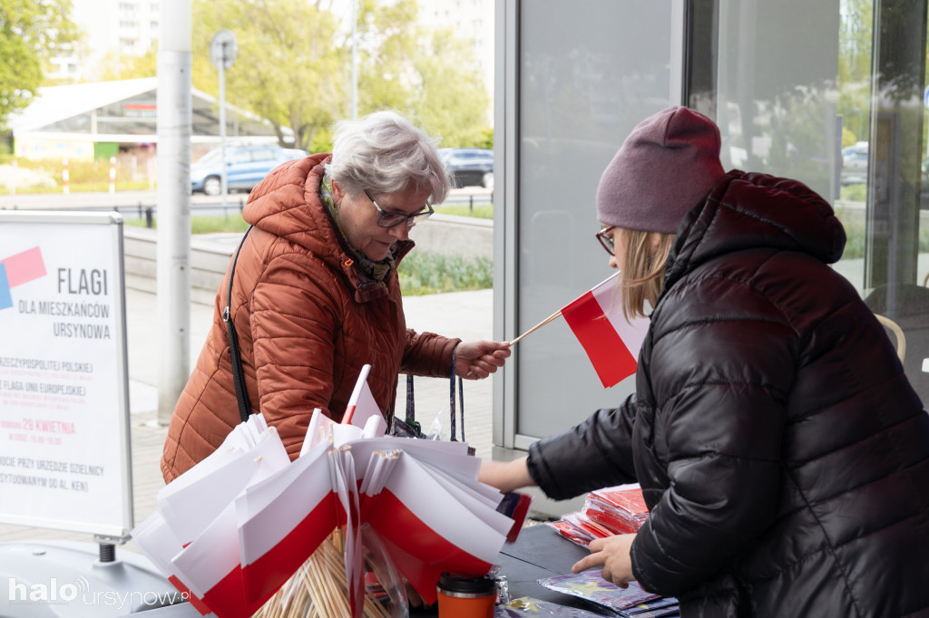 3000 flag dla mieszkańców Ursynowa