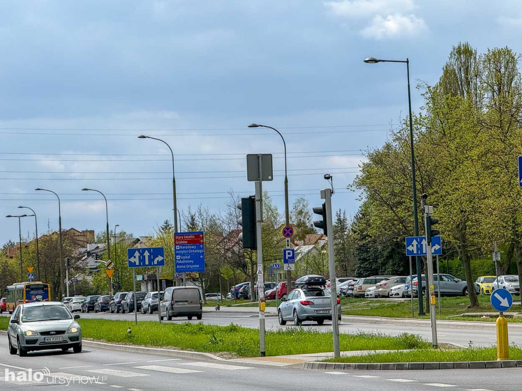 Nowe latarnie na Ciszewskiego i... niczyje relikty
