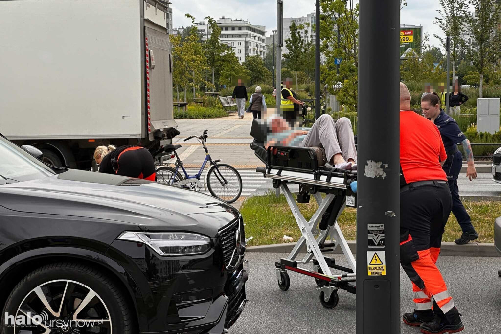 Wypadek na Płaskowickiej. Potrącenie rowerzystki