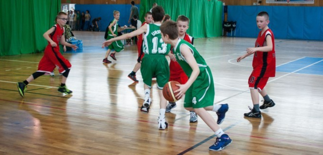 Emocje jak w NBA! Wielkanocny turniej minikoszykówki ZDJĘCIA