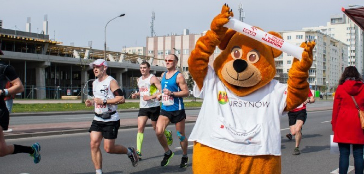 TAK KIBICUJE URSYNÓW! Zobacz zdjęcia z Orlen Warsaw Marathon!