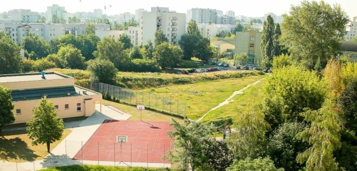 Plac Wielkiej Przygody uratowany przez zabudową?