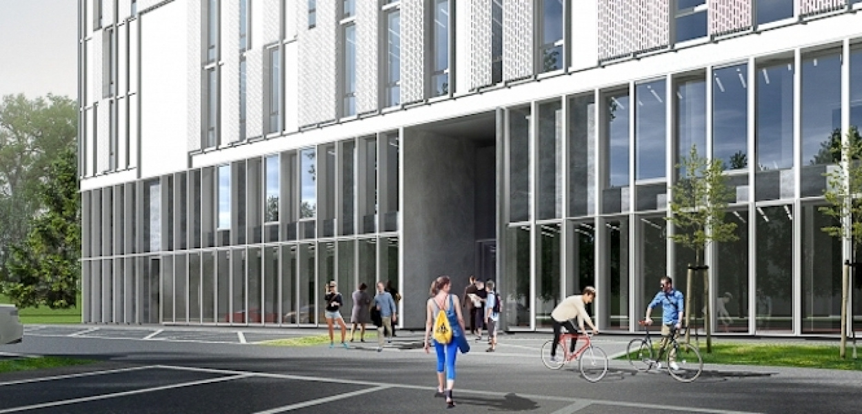 Mieszkania dla seniorów u zbiegu Gandhi i Rosoła? Dziś straszą tu ruiny FOTO