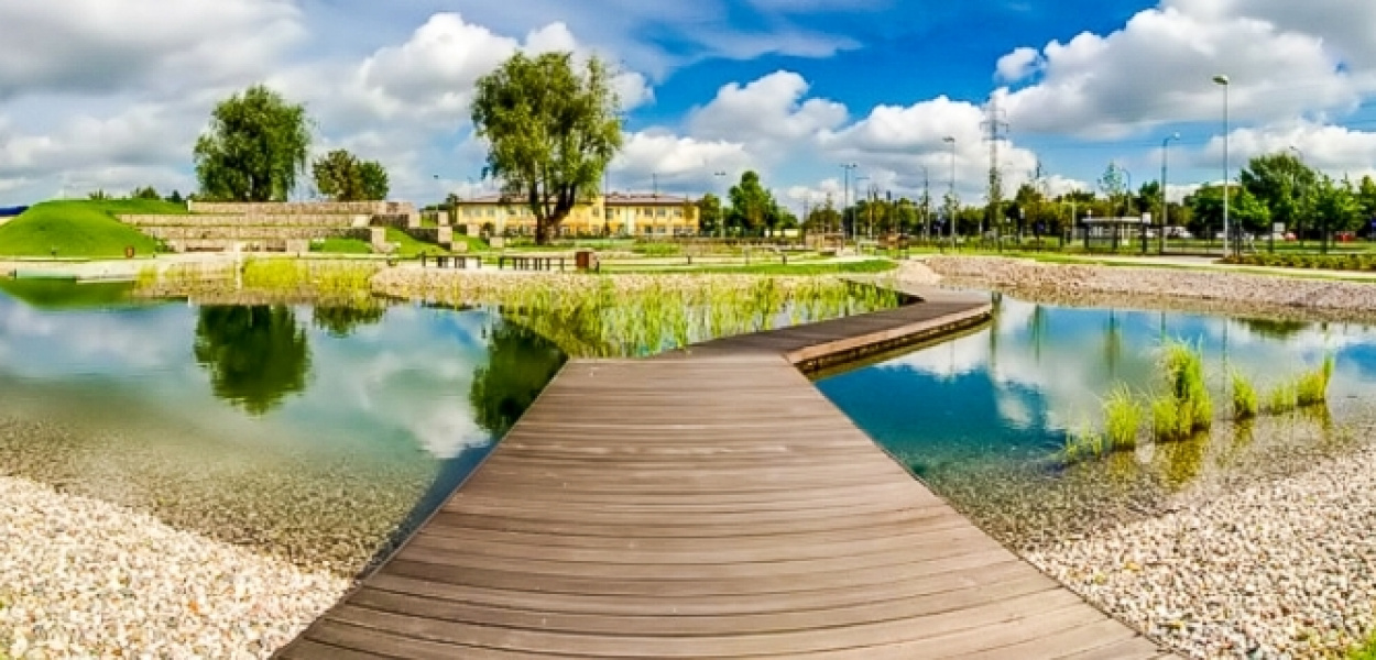 Otworzyć Centrum Wodne SGGW? Radny apeluje, uczelnia nie zostawia złudzeń