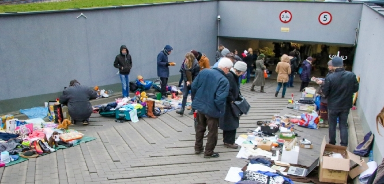 Ursynowska wyprzedaż w ratuszowym garażu vol. II FOTO