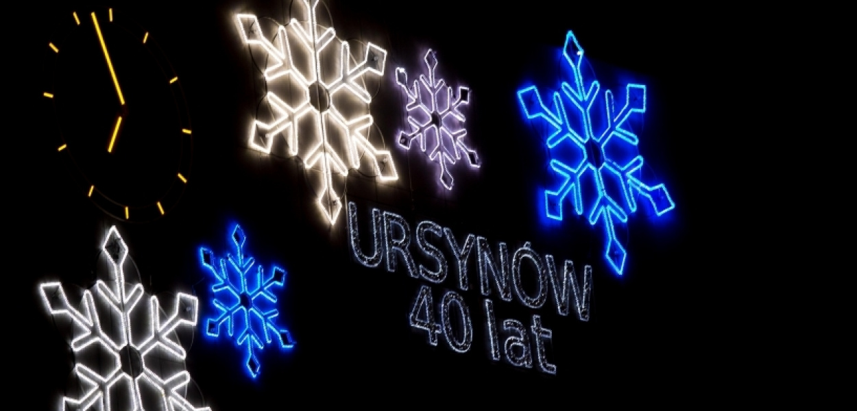 Świąteczna iluminacja w al. KEN odpalona! FOTO