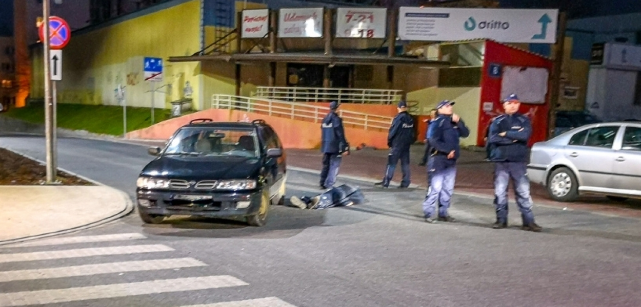 Nagła śmierć przy Dereniowej. Policja pilnowała zwłok