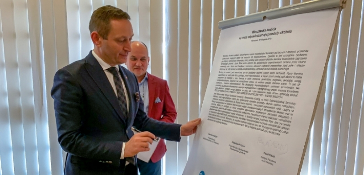 Pijany "tajemniczy klient" na stacjach paliw. Wyniki tego eksperymentu szokują!