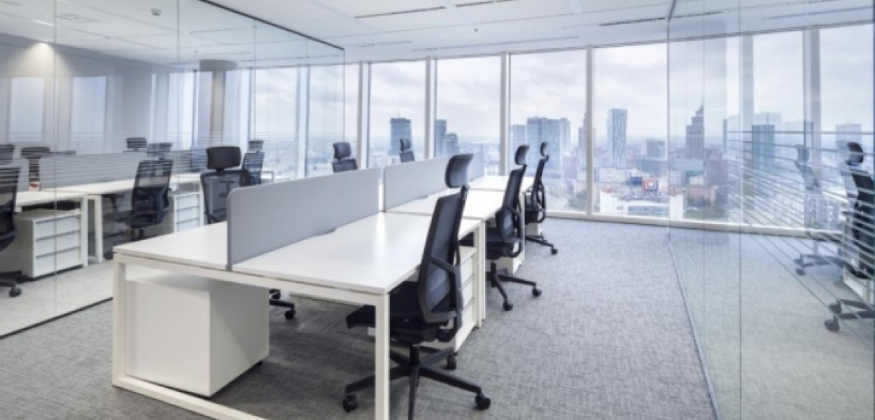 Designerskie meble w biurze - ekskluzywność i atrakcyjność w jednym