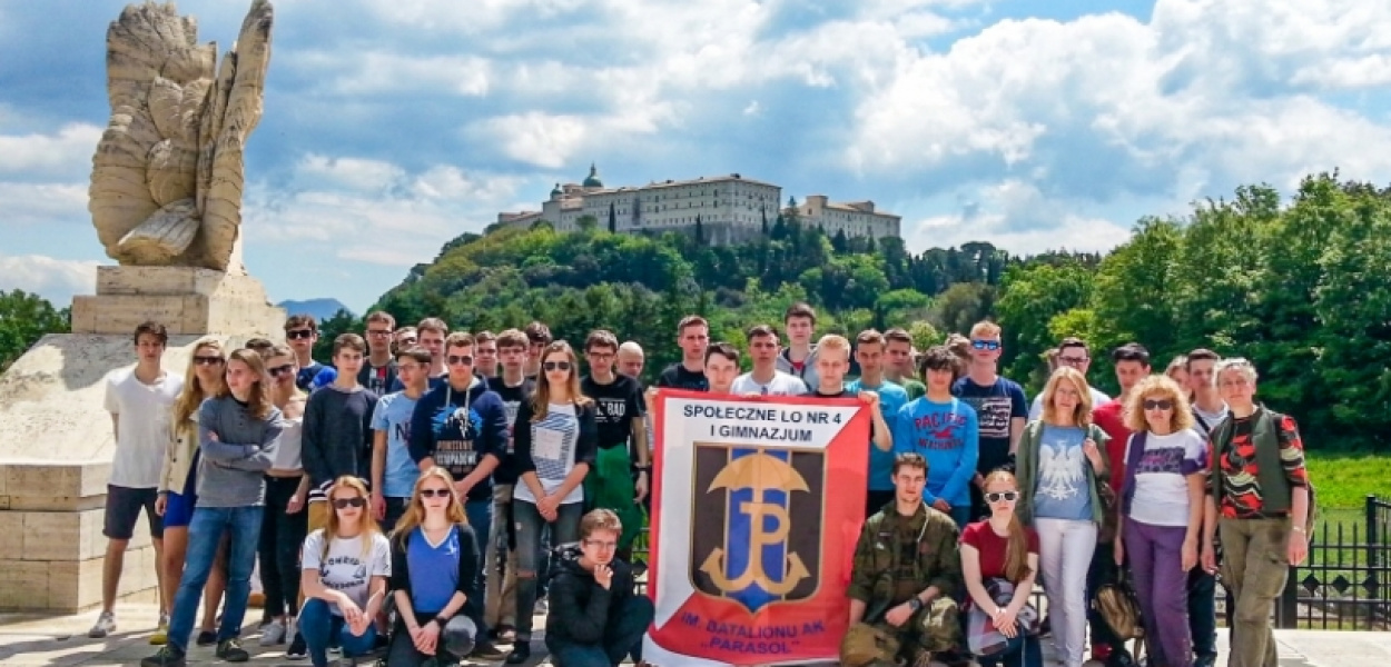 4. SLO im. Batalionu AK "Parasol"