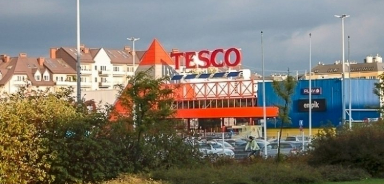 Co powstanie w miejscu Tesco na Kabatach? Konsultacje przedłużone