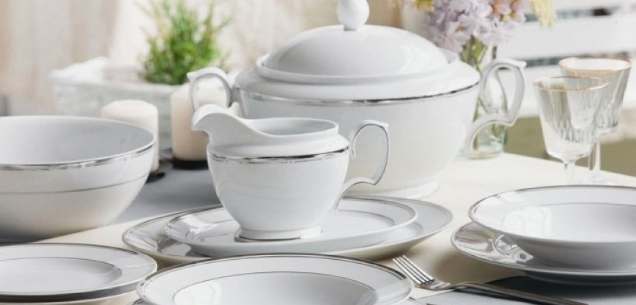 Biała zastawa stołowa, która ozdobi Twoją jadalnię!