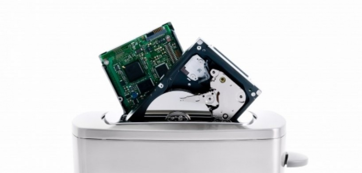 Niszczenie danych - dlaczego należy to robić i jak powinna przebiegać procedura?