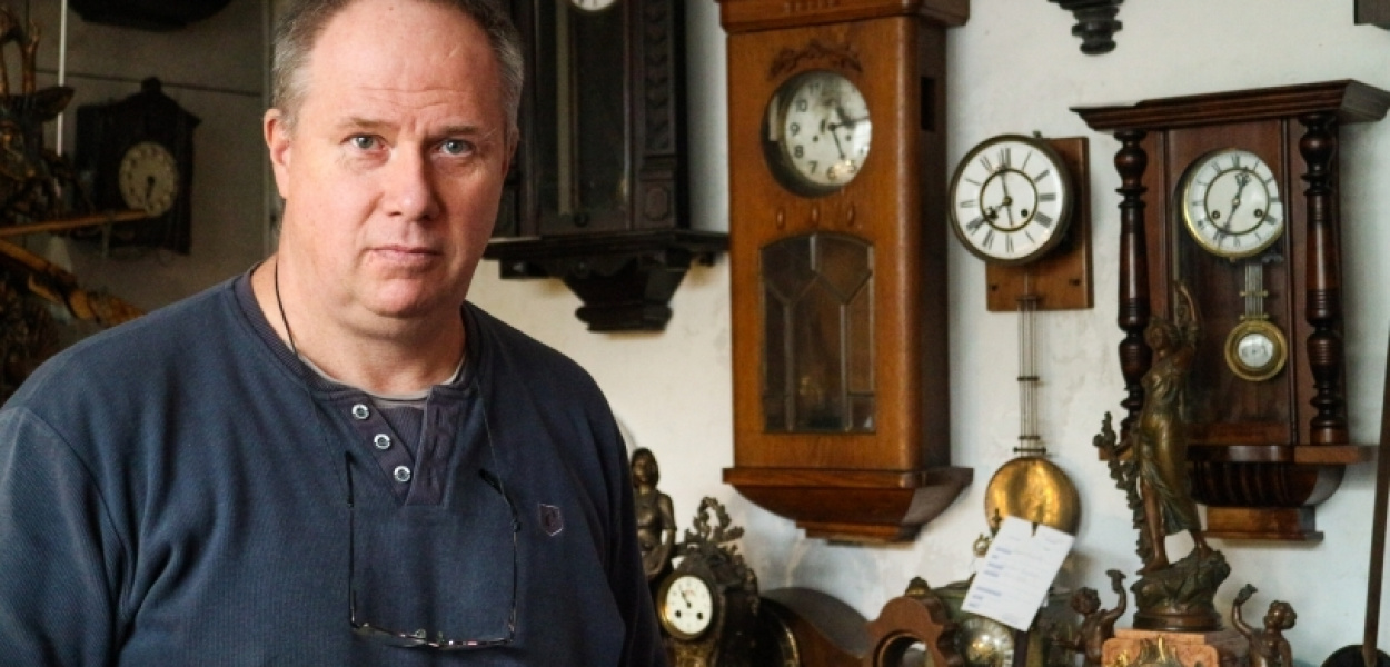 Zegarmistrz, który jest na Ursynowie od zawsze. "W pracowni sprzedawaliśmy mięso"