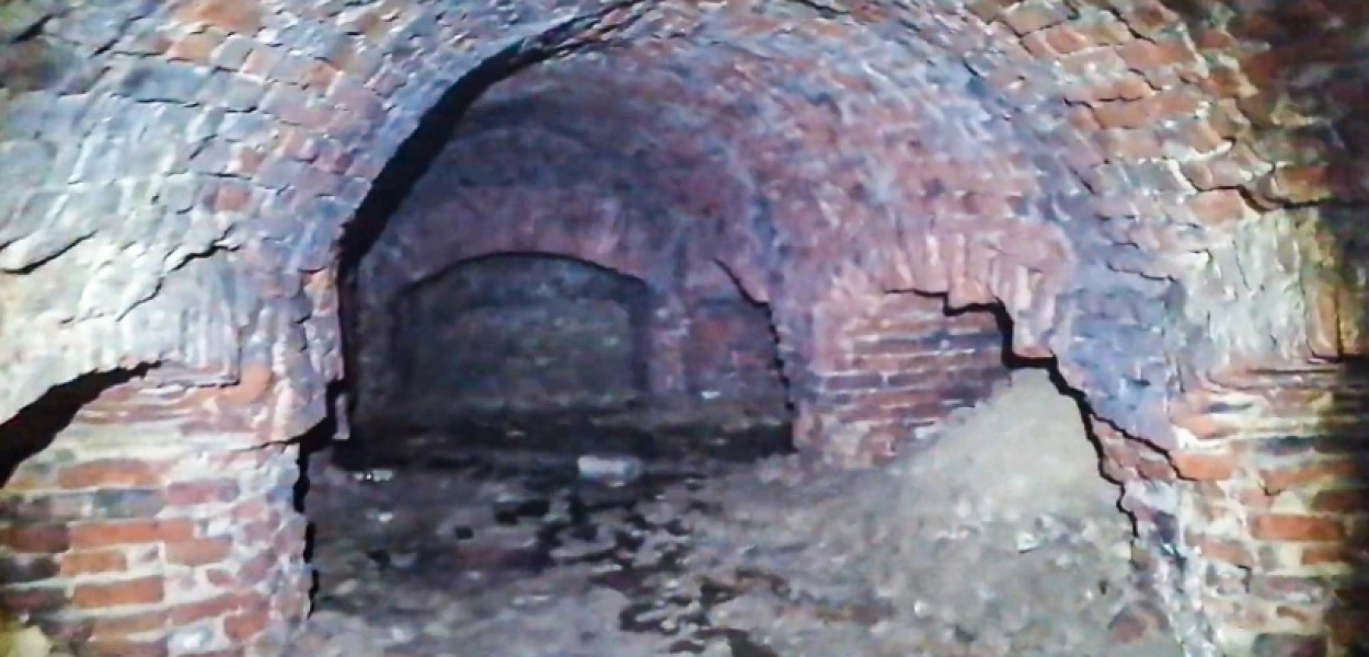 Tajemnicze katakumby na Ursynowie. Zobacz je od środka! VIDEO