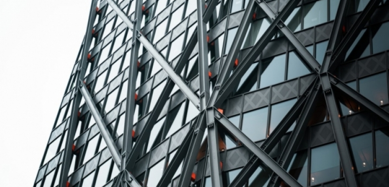 Płyta kompozytowa - zastosowanie w reklamie i budownictwie